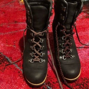 Sorel Conquest Wedge Waterproof Boots 10.5